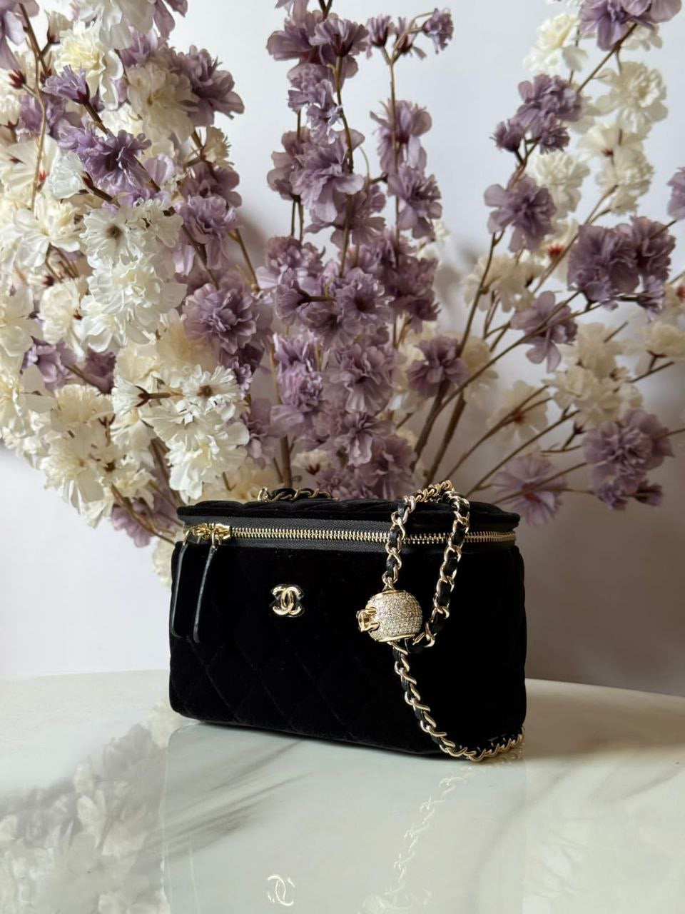 Chanel Sling Bag (Vip)