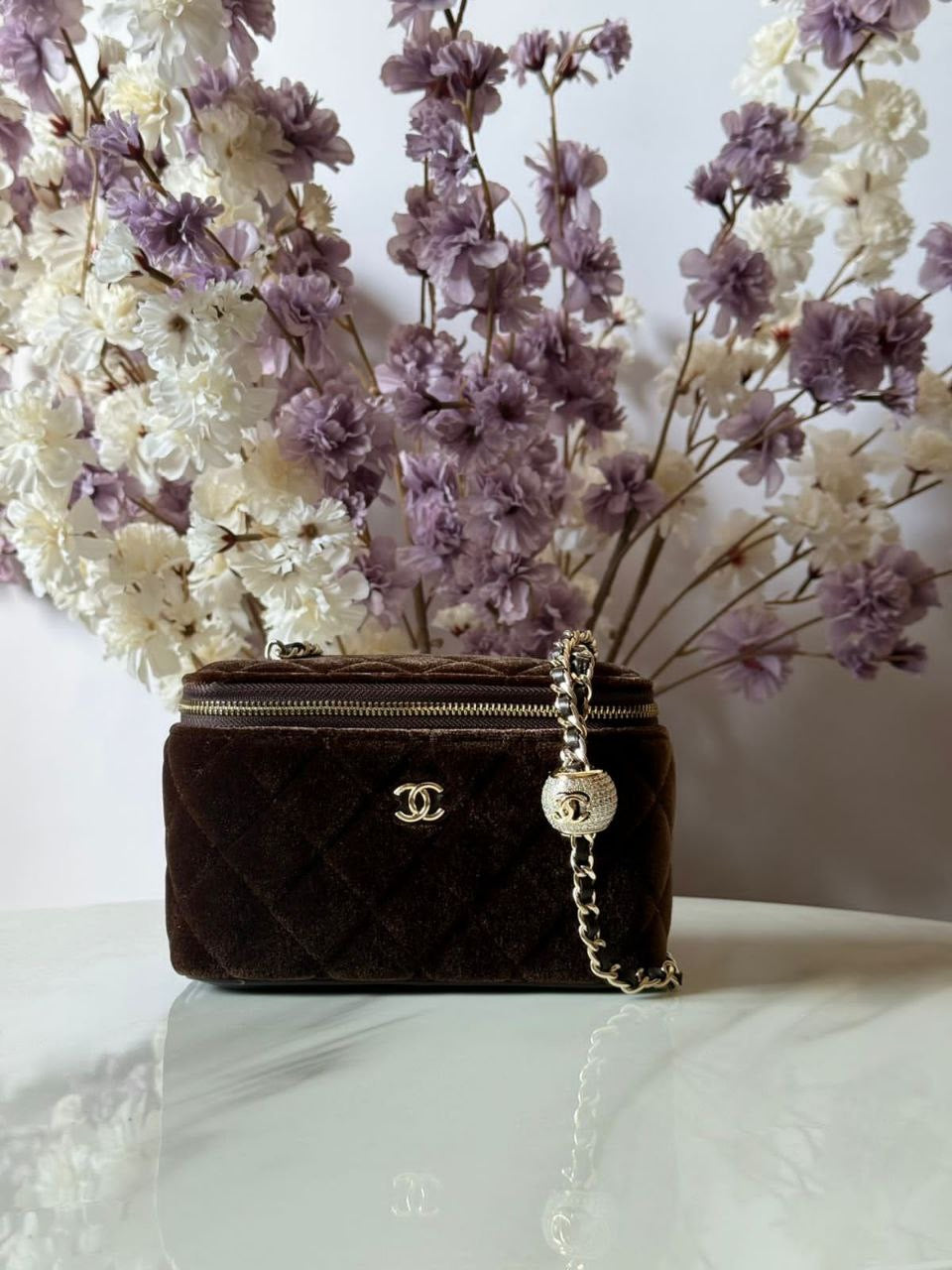 Chanel Sling Bag (Vip)