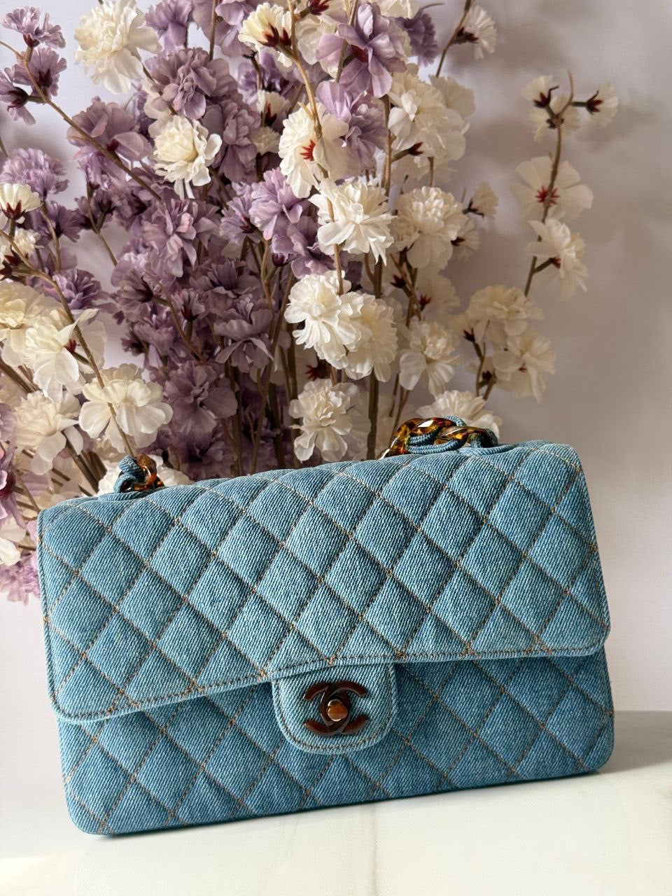 Chanel Sling Bag (Vip)