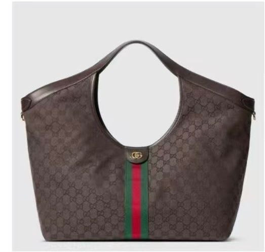 Gucci Shoulder Bag