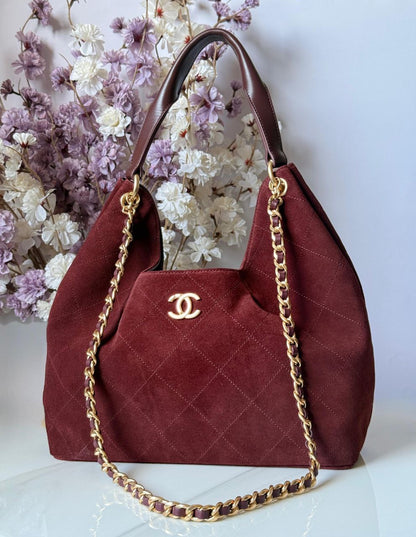 Chanel Shoulder Bag (Vip)