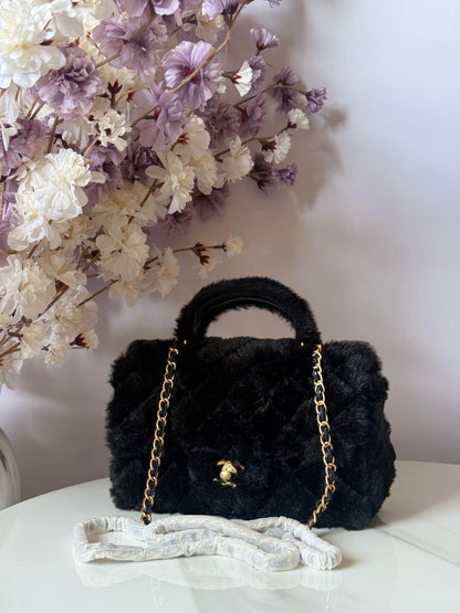 Chanel Sling Bag (Vip)