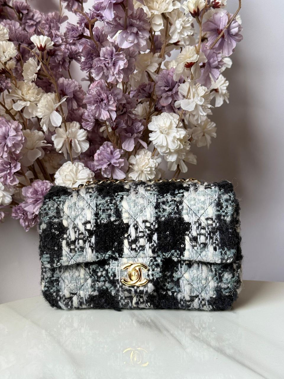 Chanel Sling Bag (Vip)