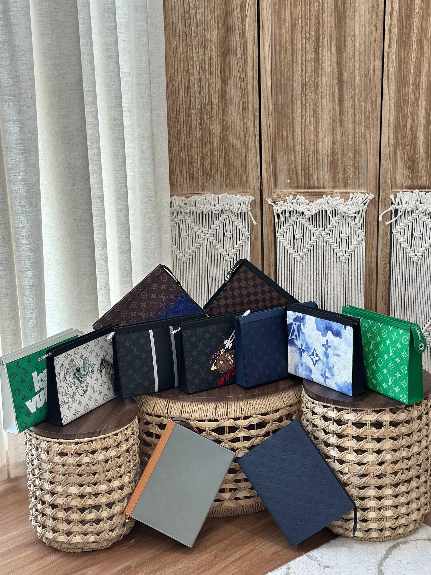 Louis Vuitton Clutch Bag 10 Color
