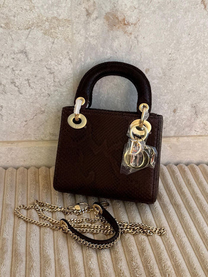 Dior HandBag (VIP Quality)