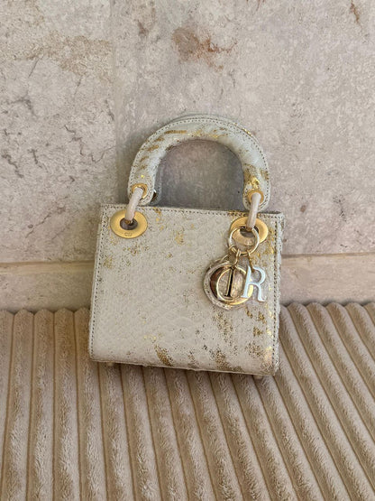Dior HandBag (VIP Quality)