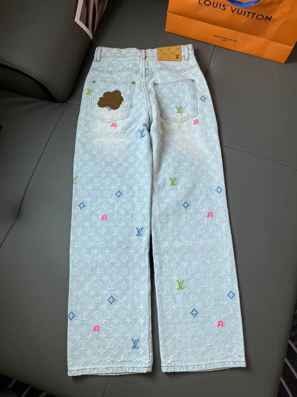 Louis Vuitton Jeans Pants