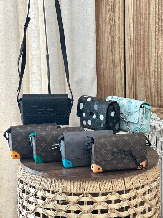 Louis Vuitton Messenger Bag 7 Color
