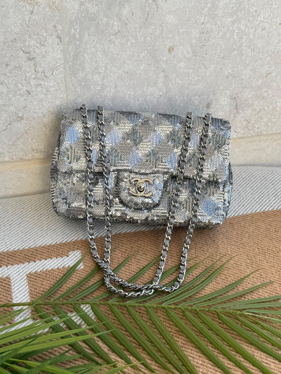 Chanel Shoulder Bag (Vip)