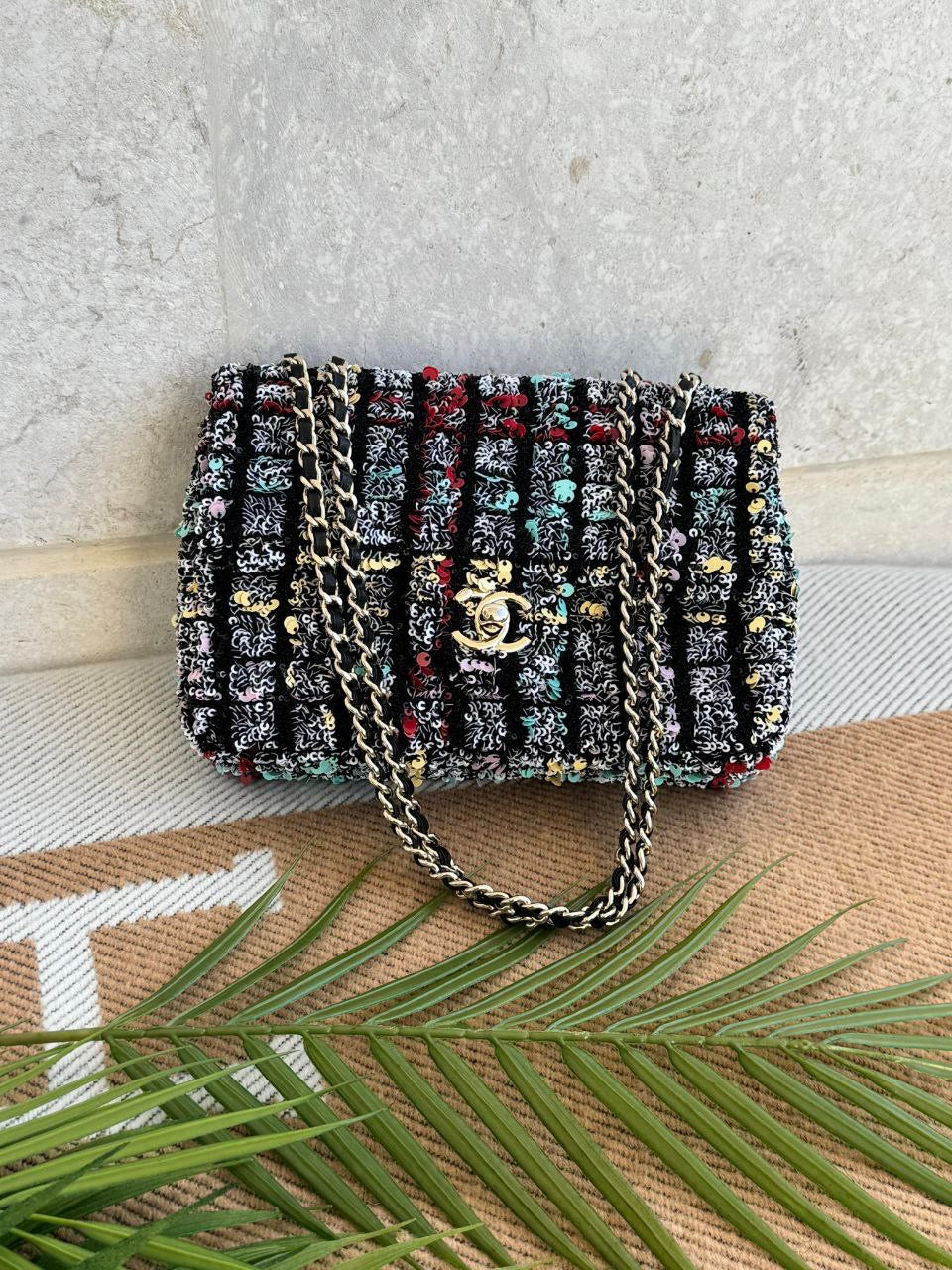 Chanel Shoulder Bag (Vip)