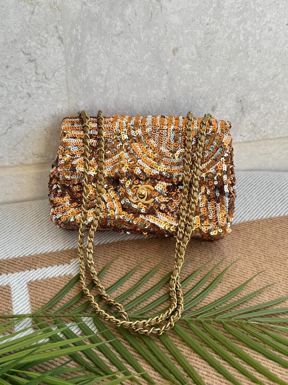 Chanel Shoulder Bag (Vip)