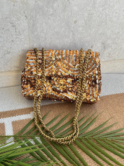 Chanel Shoulder Bag (Vip)