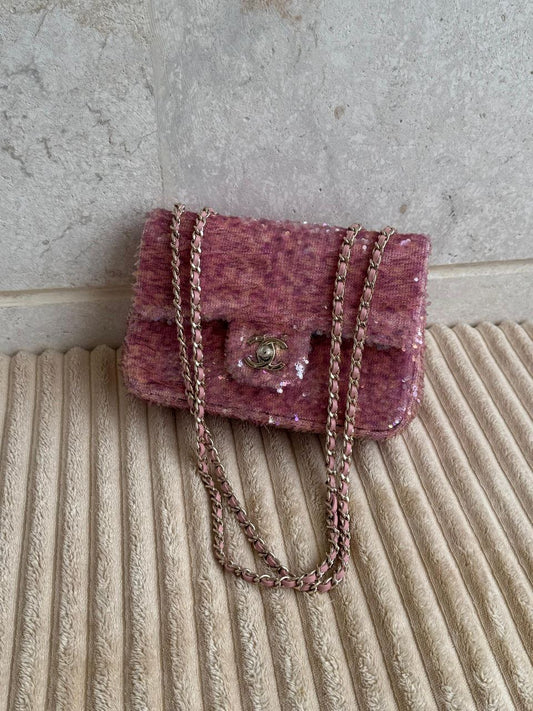 Chanel Shoulder Bag (Vip)