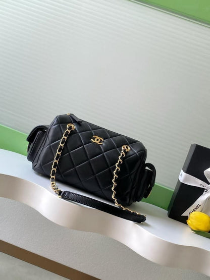 Chanel Shoulder Bag (Vip)