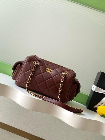 Chanel Shoulder Bag (Vip)