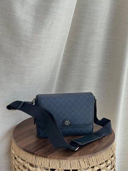 Gucci Messenger Bag
