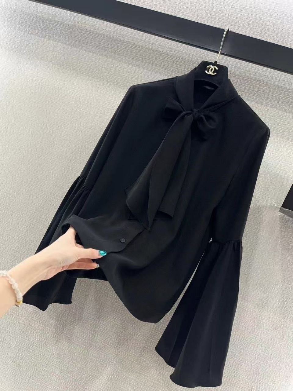 Louis Vuitton Long Sleeve shirt