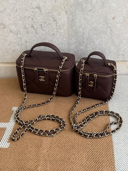 Chanel Sling Bag (Vip)