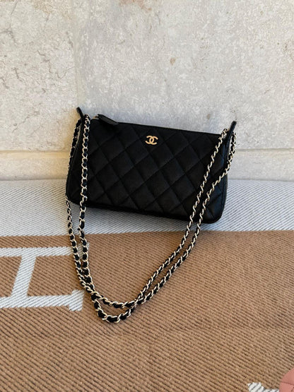 Chanel Shoulder Bag (Vip)