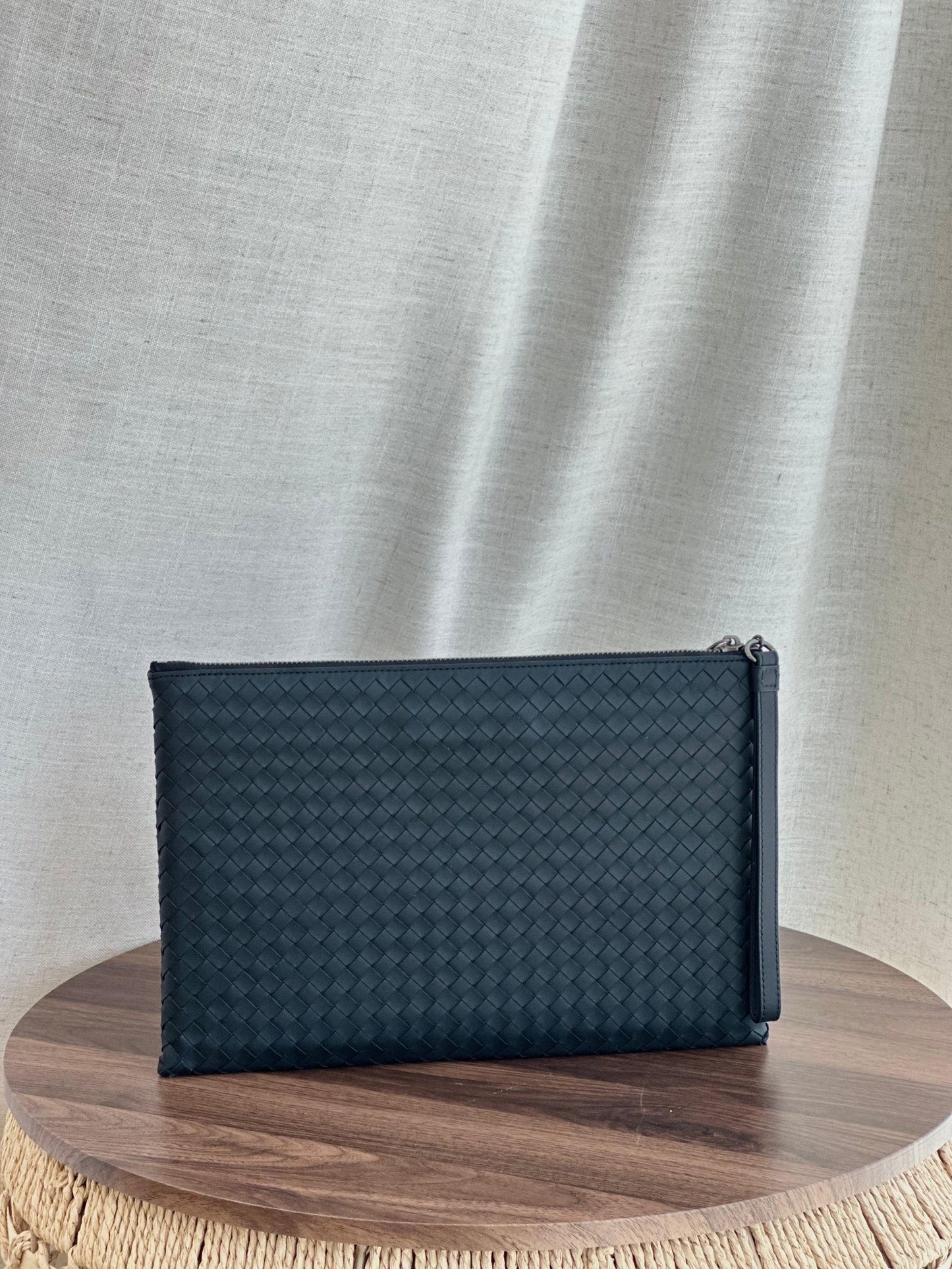 Bottega Veneta Clutch 2 Model