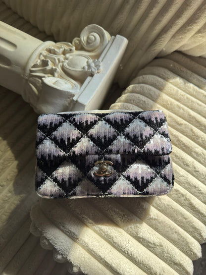 Chanel Sling Bag (Vip)