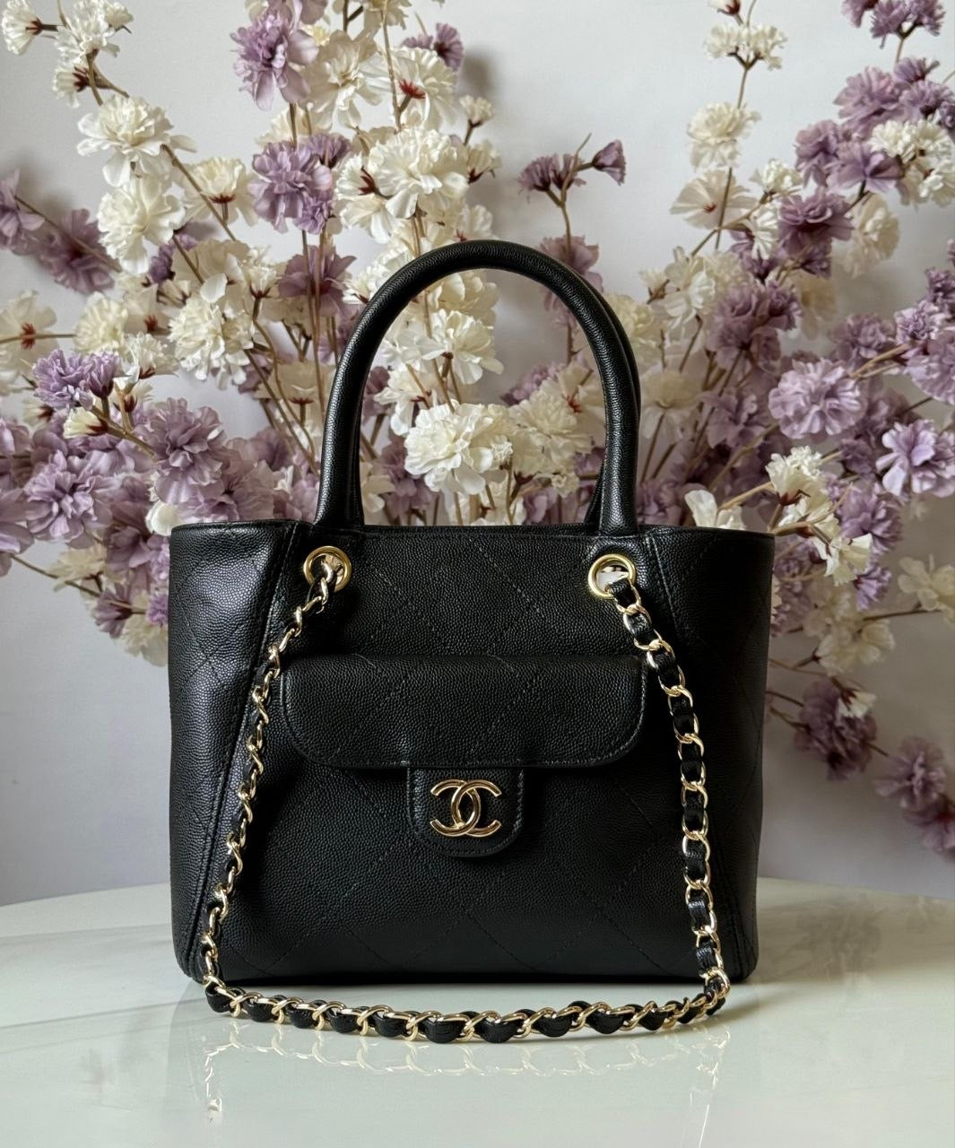 Chanel Shoulder Bag (Vip)