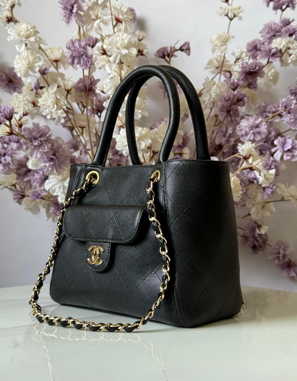 Chanel Shoulder Bag (Vip)