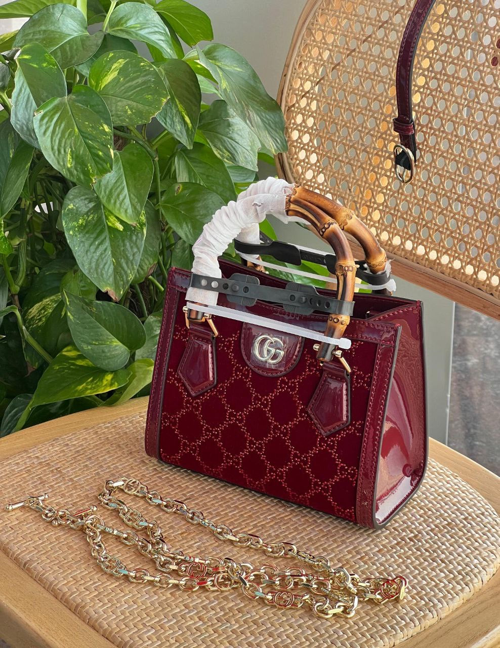 Gucci Sling Bag (Vip)