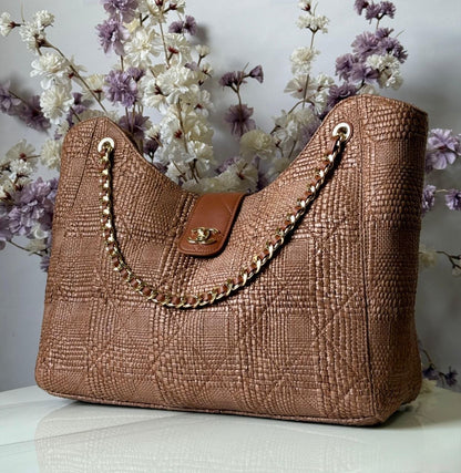 Chanel Shoulder Bag (VIP Quality)
