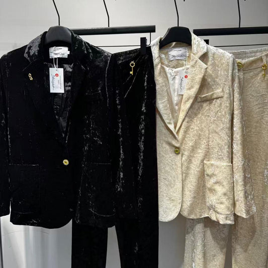 Schiaparelli Set