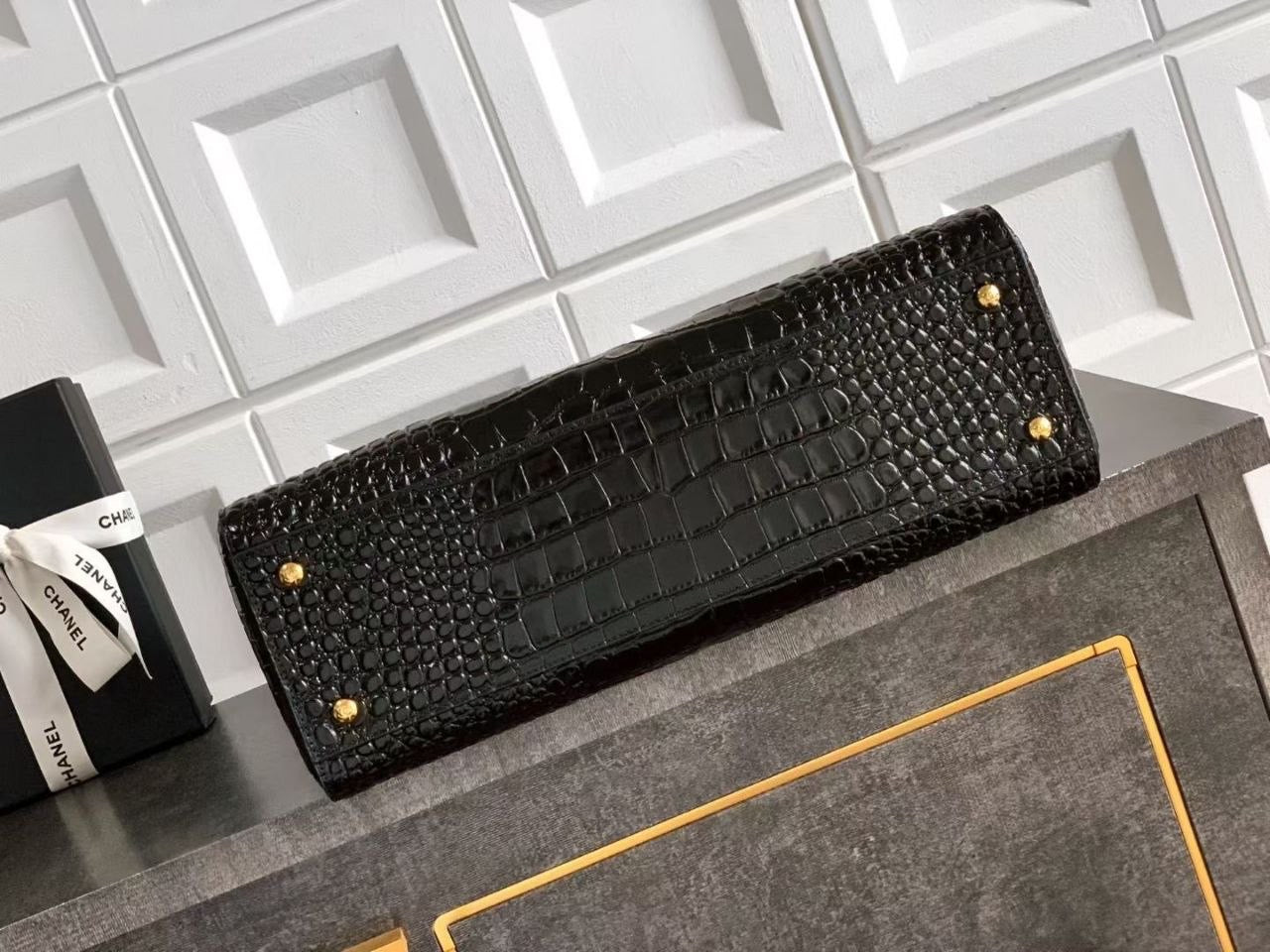 Chanel Shoulder Bag (Vip)