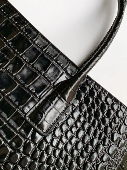 Chanel Shoulder Bag (Vip)