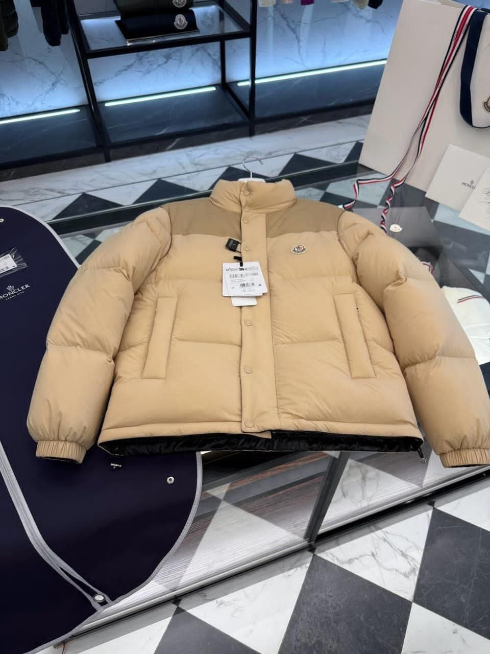 Moncler Jacket-Vest