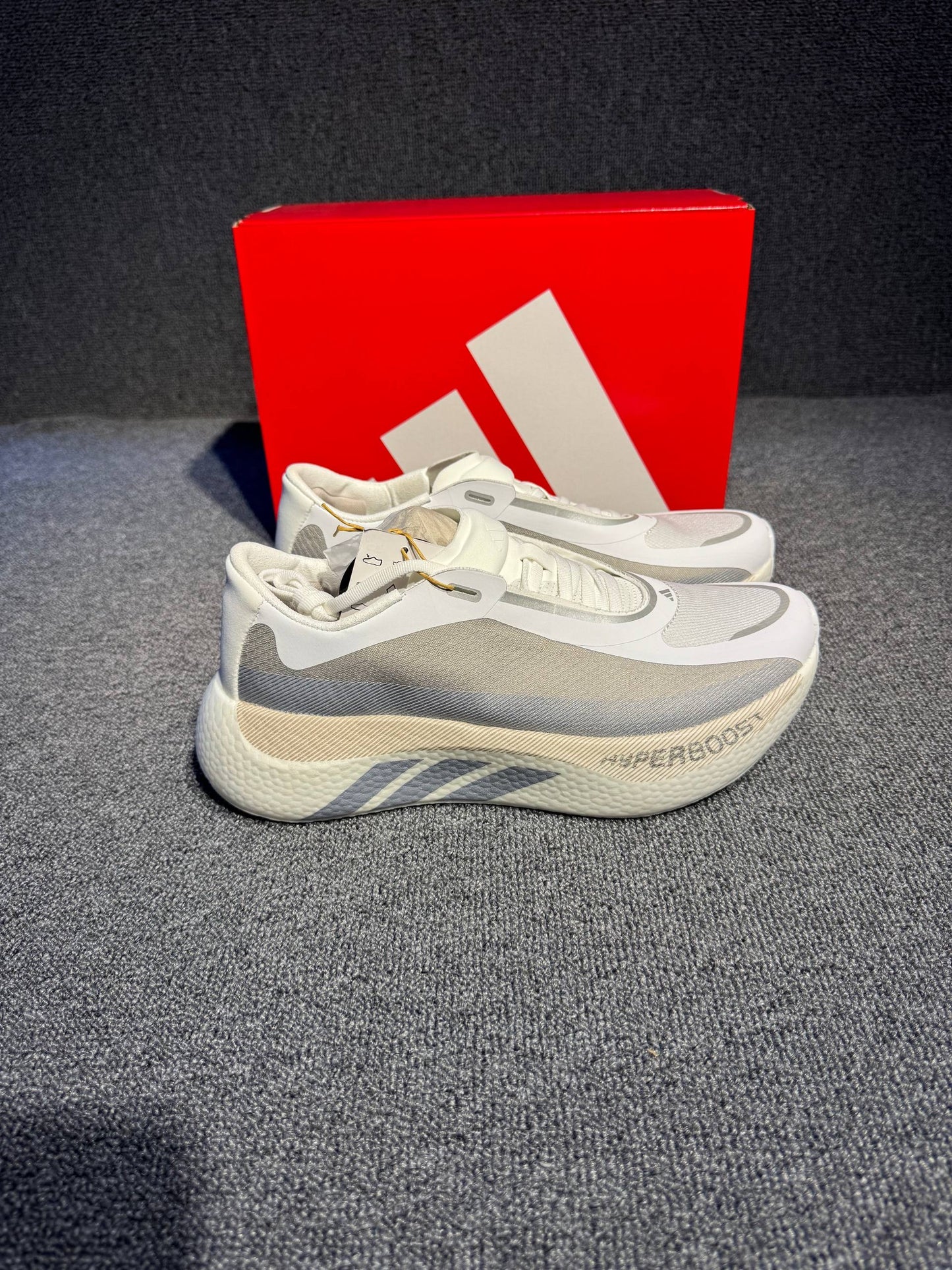 Adidas Hyperboost Edge