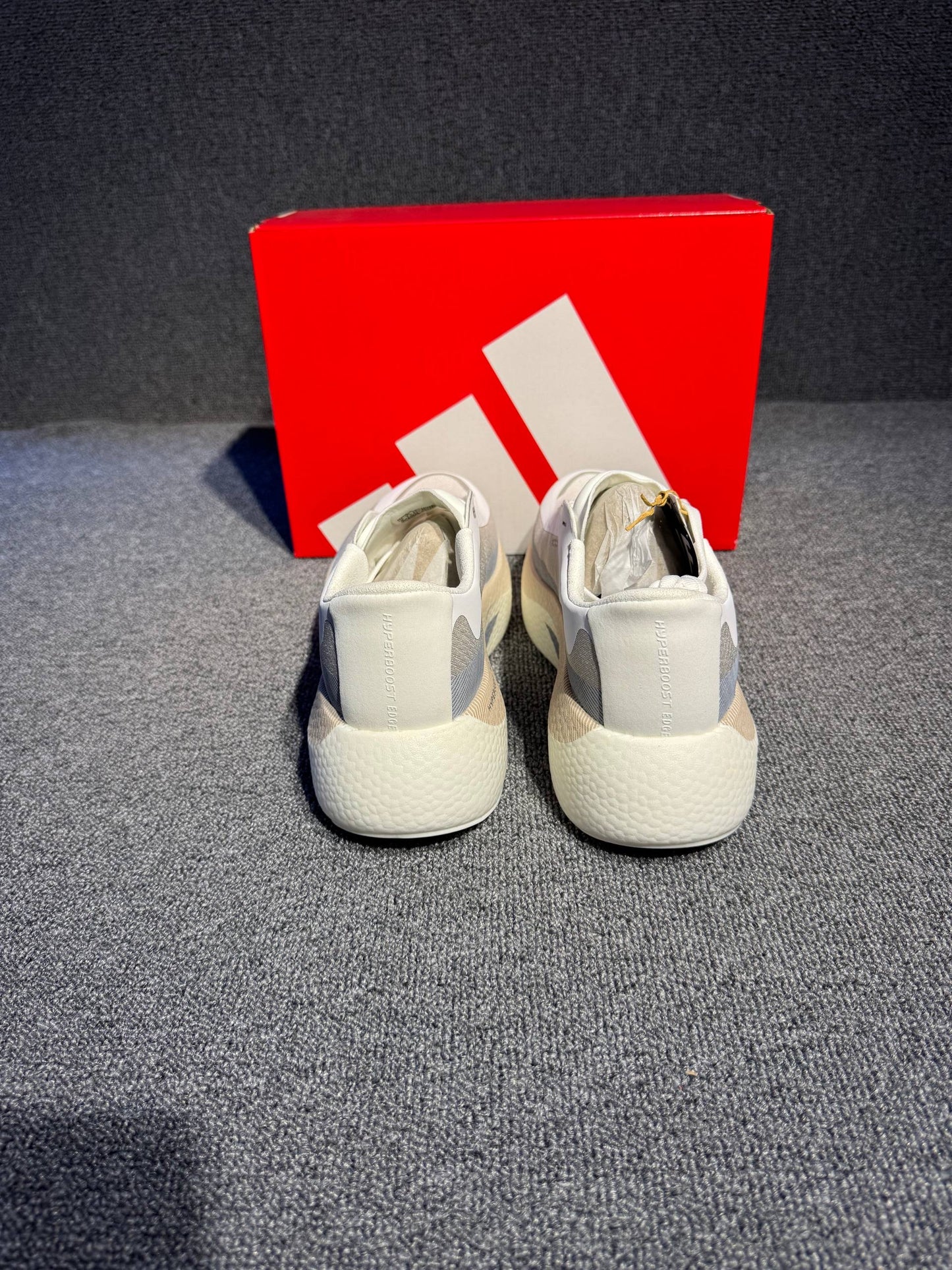 Adidas Hyperboost Edge