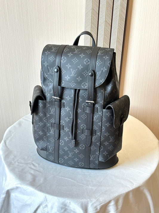 Louis Vuitton Backpack (VIP Quality)