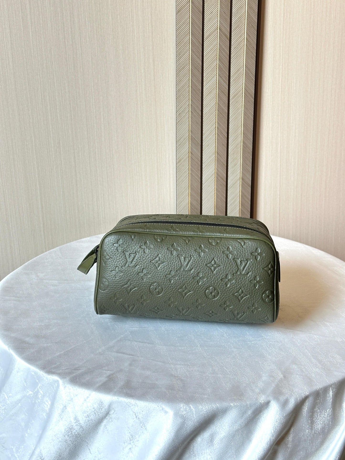 Louis Vuitton Pouch (VIP Quality) 7 Color
