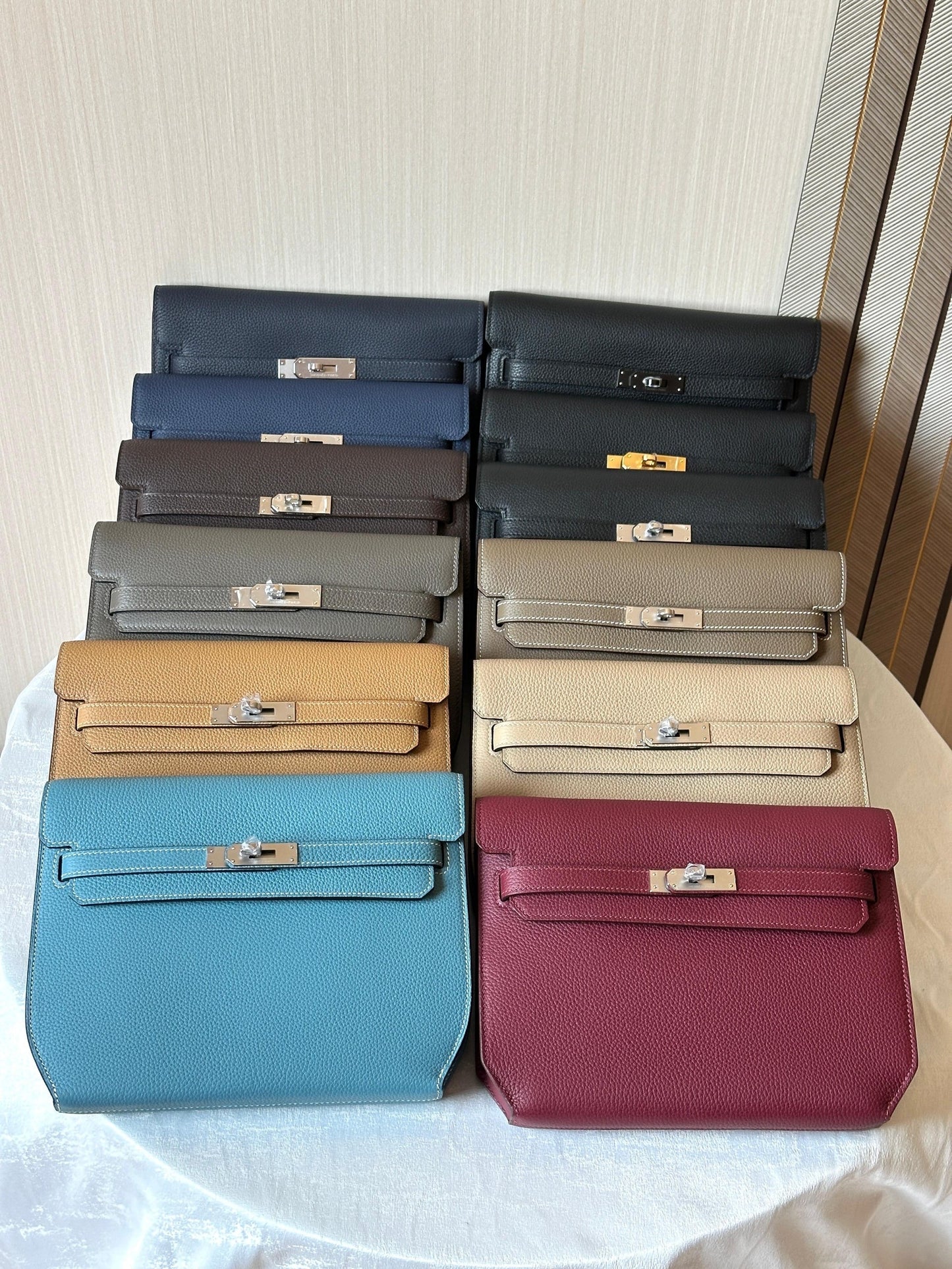 Hermes Clutch (VIP Quality)
