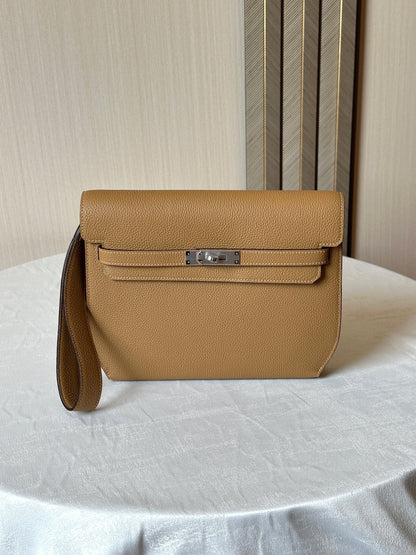 Hermes Clutch (VIP Quality)