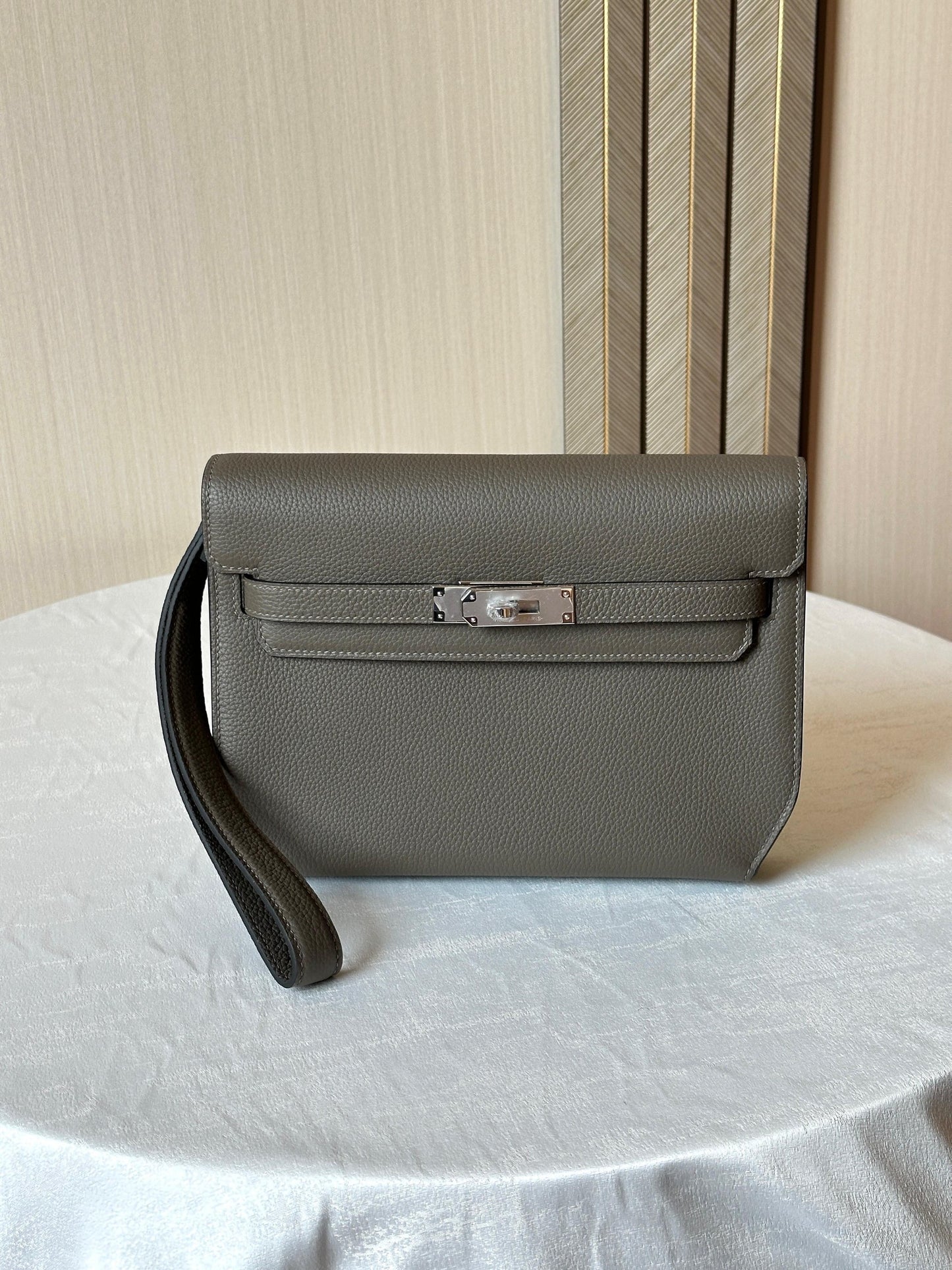 Hermes Clutch (VIP Quality)
