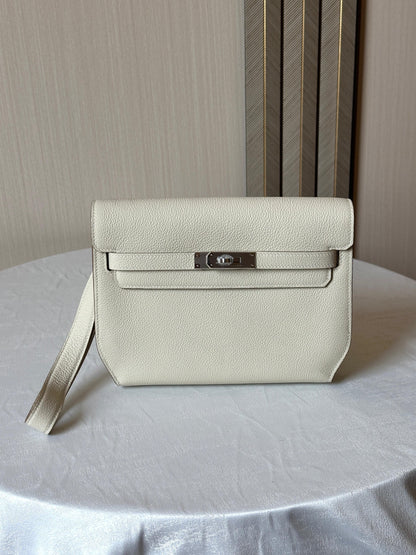 Hermes Clutch (VIP Quality)