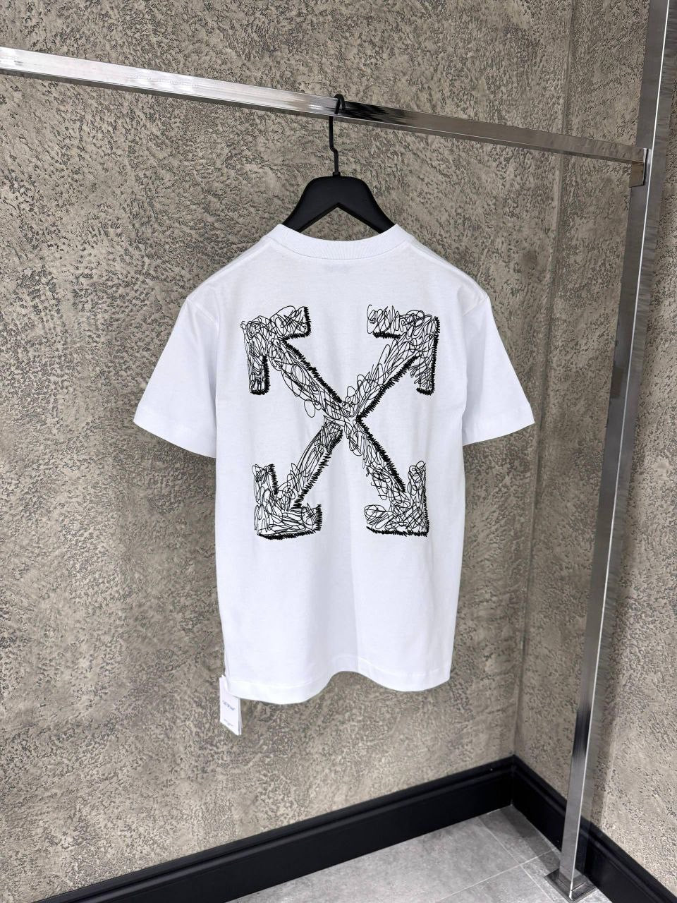 Off White T-shirt