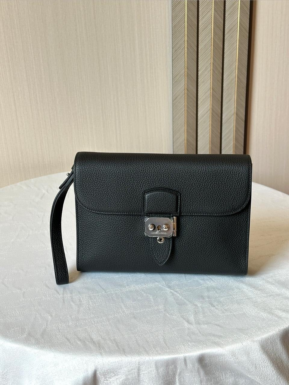 Hermes Pouch (VIP Quality)