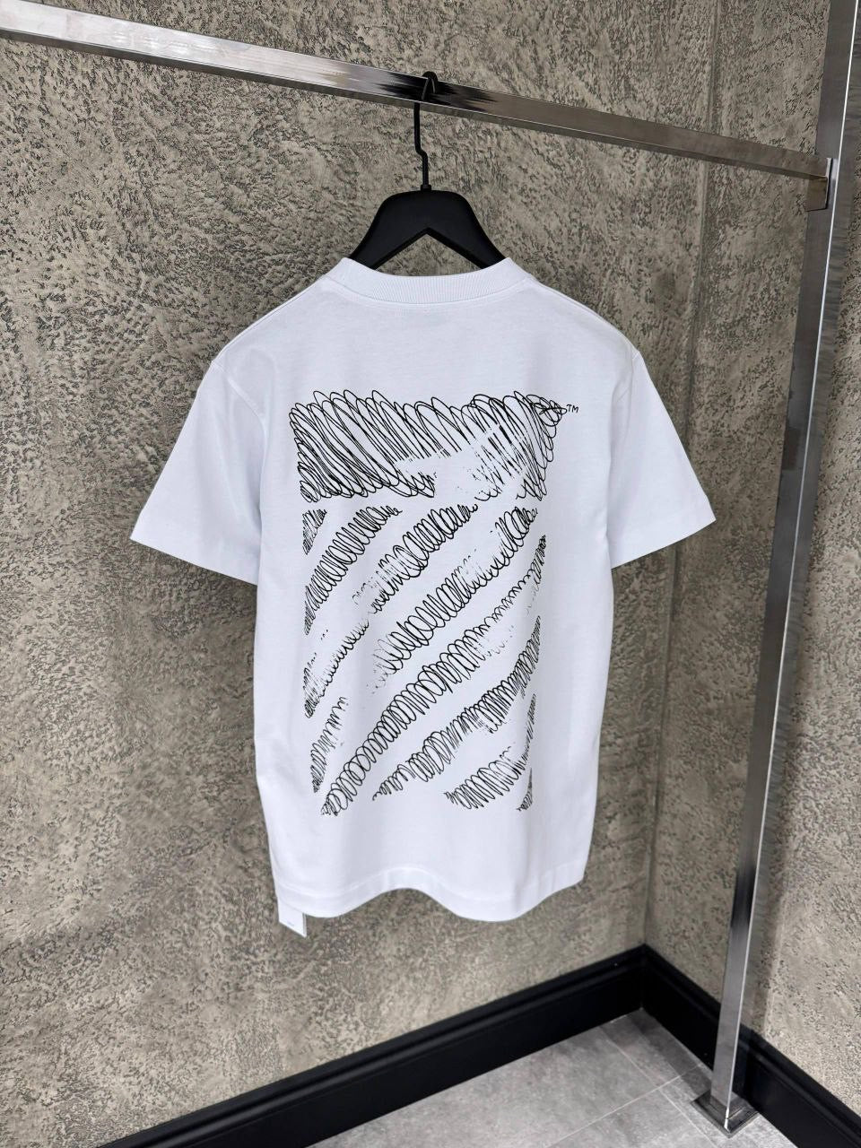 Off White T-shirt