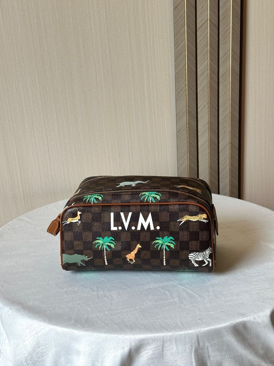 Louis Vuitton Pouch (VIP Quality)