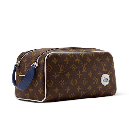 Louis Vuitton Clutch (VIP Quality)