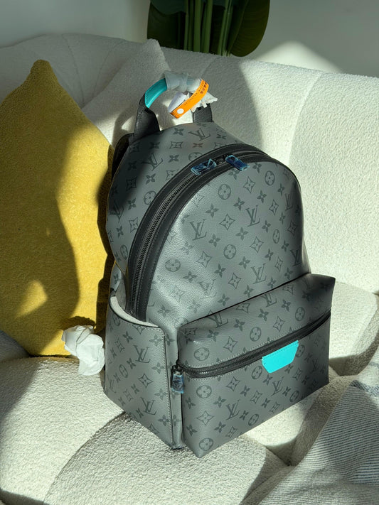 Louis Vuitton Backpack (VIP Quality)