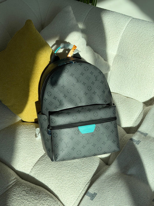 Louis Vuitton Backpack (VIP Quality)
