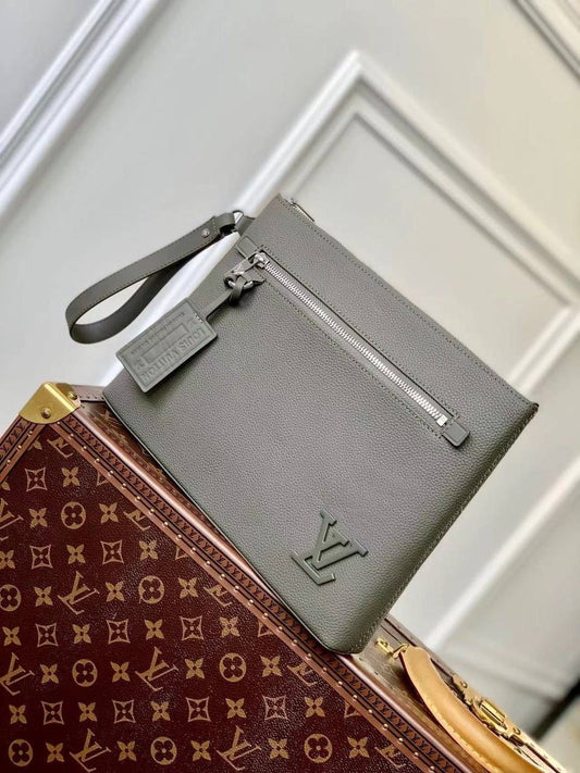 Louis Vuitton Clutch Bag (Vip)