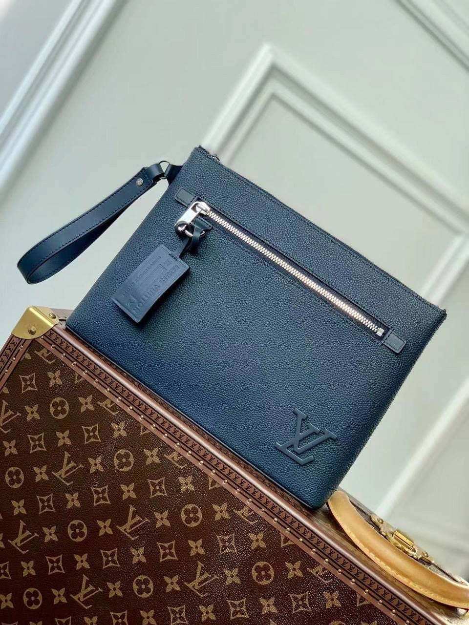 Louis Vuitton Clutch Bag (Vip)